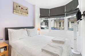 1 bedroom, internet, bed sheets