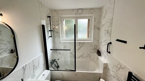 Dusche, Haartrockner