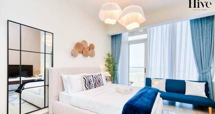 Luxury JVC Studio W Pool & Gym Access
