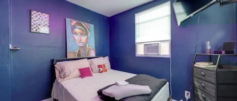 House (1 Bedroom) | Front of property