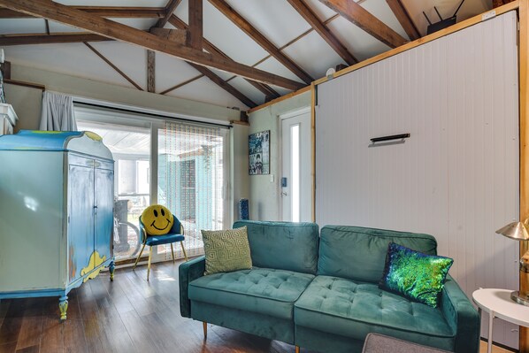 Apartment (0 Bedroom) | Depan hartanah