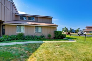 A two-story residential building with a flat roof, large windows, and a well-maintained lawn. - Uptown Abode 4 Mi to Dtwn Pagosa Springs (Pagosa Springs)