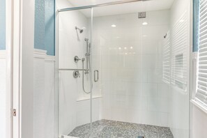 House (4 Bedrooms) | Interior - Ocean Views: Pet-friendly Surfside Beach Gem (Freeport)