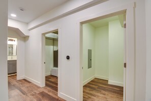 Interior - Dtwn Lititz Apt< Half-mi to Park! (Lititz)