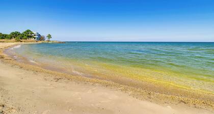 Walk to Beach: Pet-friendly Gem in Scotland!