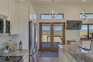 Casa (2 Bedrooms) | Interior