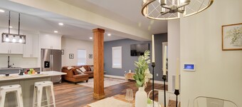Walk to Lititz Springs Park: Dtwn Apt!