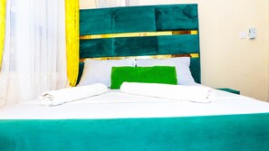 Classic Studio Suite, Balcony, City View | Individually decorated, individually furnished, free WiFi