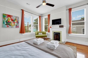 4 bedrooms, desk, iron/ironing board, free WiFi - Charming Home w/ Cozy Porches, Courtyard, and Parking by Lucky Savannah (Savannah)