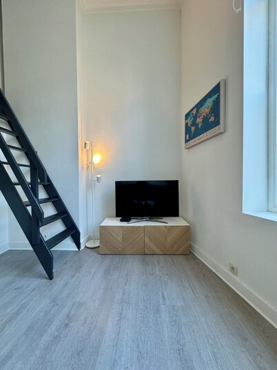 Charming studio with a mezzanine bedroom