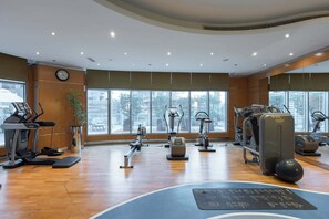 Fitness facility - StayShort - Chic 2-Bedroom City Center Apartment in Vibrant Downtown Area (دبي)