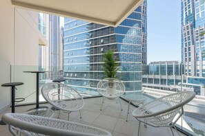 Property grounds - StayShort - Elegant 1BR in Business Bay Sleeps 4 Near Downtown (Dubai)