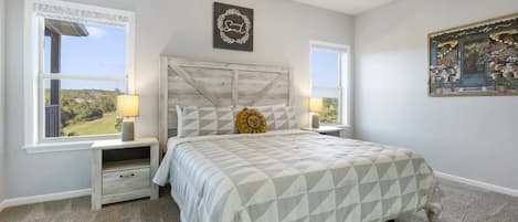 3 bedrooms, iron/ironing board, travel crib, WiFi