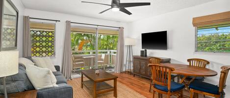 Condo, 1 Bedroom | Living area | Smart TV