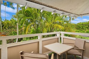 Condo, 1 Bedroom | Property grounds