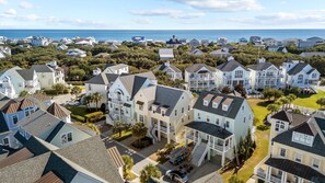 House, 5 Bedrooms | Exterior