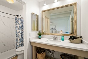 Bathroom - Kauai Puamana 4b 2 Bedroom Condo (Princeville)