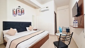 Deluxe Single Room - Hotel Brother's Agra (Agra)