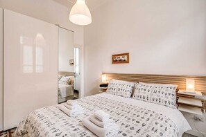 2 Schlafzimmer, Bügeleisen/Bügelbrett, WLAN, Bettwäsche