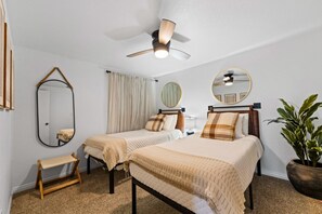 4 bedrooms, iron/ironing board, free WiFi, bed sheets