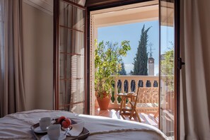 5 soveværelser, skrivebord, strygejern/strygebræt, Wi-Fi