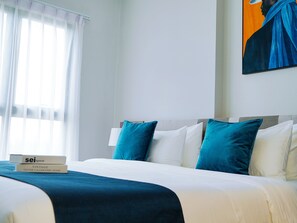 1 habitación, tabla de planchar con plancha, wifi y ropa de cama 