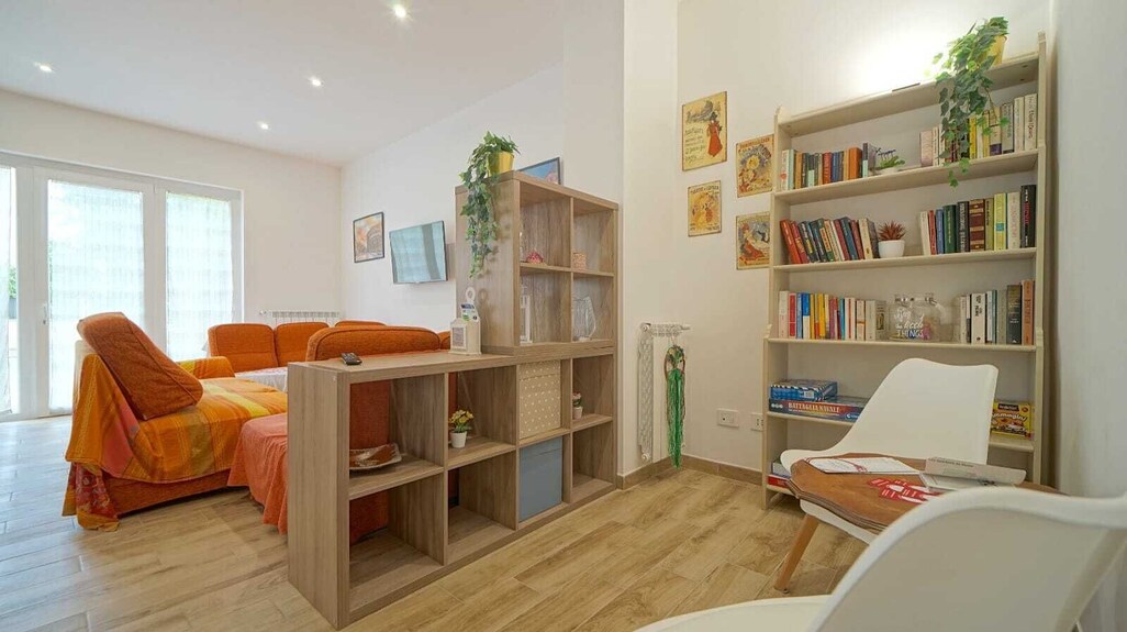 Spacious Apartment Near Rome, With Indoor Parking And Garden - Monterotondo