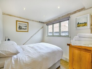 2 bedrooms, free WiFi, bed sheets, wheelchair access - 2 bedroom accommodation in Fressingfield, near Eye (Fressingfield, near Eye)