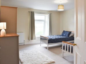 3 habitaciones, wifi gratis y ropa de cama 
