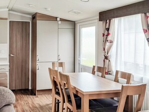 Dineren
