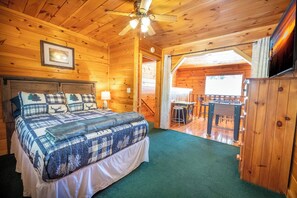 3 Schlafzimmer, Schreibtisch, kostenloses WLAN, Bettwäsche