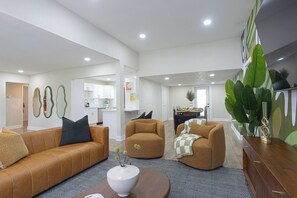 Smart-TV, Stereoanlage