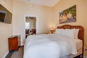 3 bedrooms, iron/ironing board, WiFi
