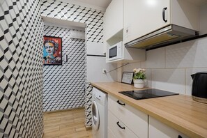 Refrigerador y microondas 