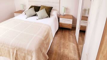 2 bedrooms, bed sheets