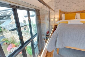 1 chambre, fer et planche à repasser, Wi-Fi gratuit, draps fournis