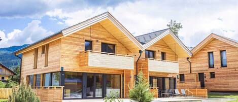 Apartment | Exterior