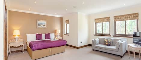 5 habitaciones, wifi gratis y ropa de cama