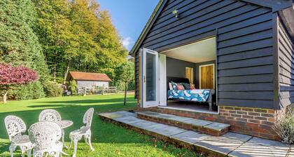 Stunning property with views of woodland and all that nature has to offer.