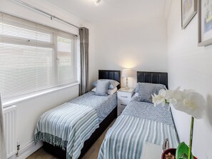 3 bedrooms, free WiFi, bed sheets