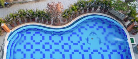 Piscine extérieure