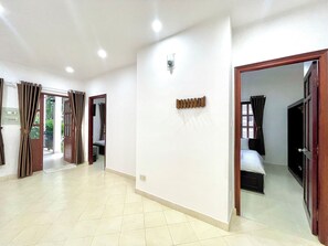 Family Room, Balcony - Hang Sói Forest Village (Ho Chi Minh City)