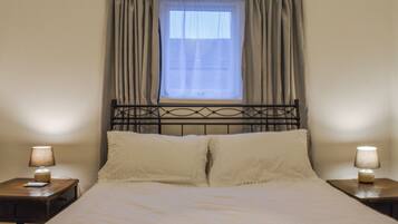 3 bedrooms, free WiFi, bed sheets