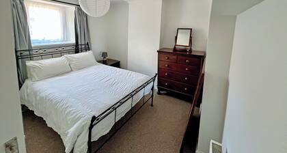 Coast to Coast Cottage