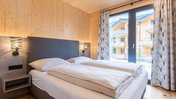 4 bedrooms, individually furnished