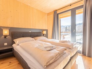 Apartment | 4 bedrooms, individually furnished
