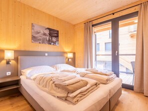 อพาร์ทเมนท์ | 4 ห้องนอน, ตกแต่งพิเศษโดยเฉพาะ