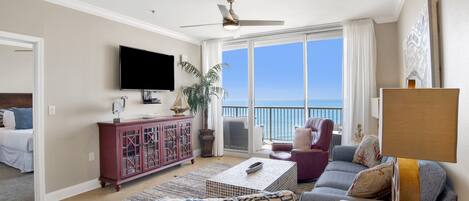 Smart TV, DVD player, table football, ping pong