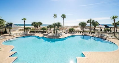 Beach Club Penthouse 7 - Gulf View - Beach -Pool-Sleeps 9