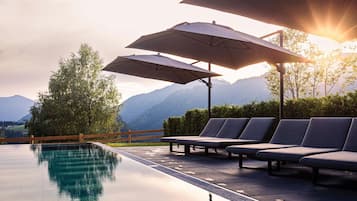 Lejlighed | Pool | Udendørs pool